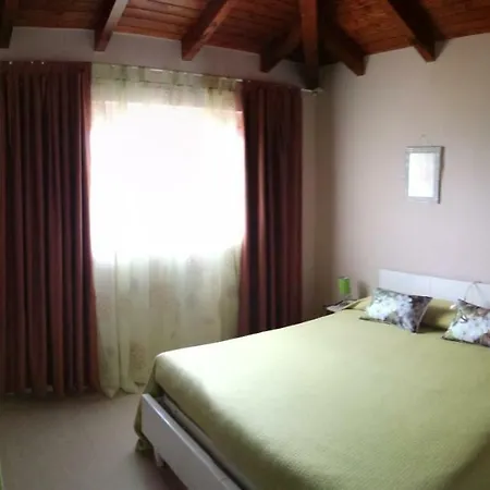 公寓 Casale Cadeloro *