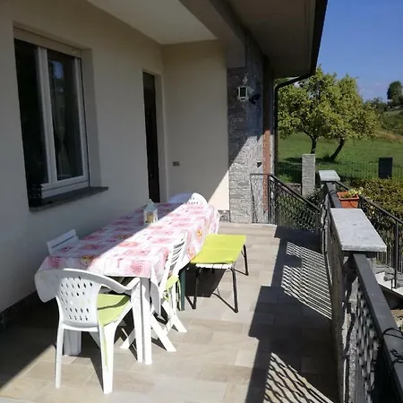 Casale Cadeloro 公寓 Nebbiuno